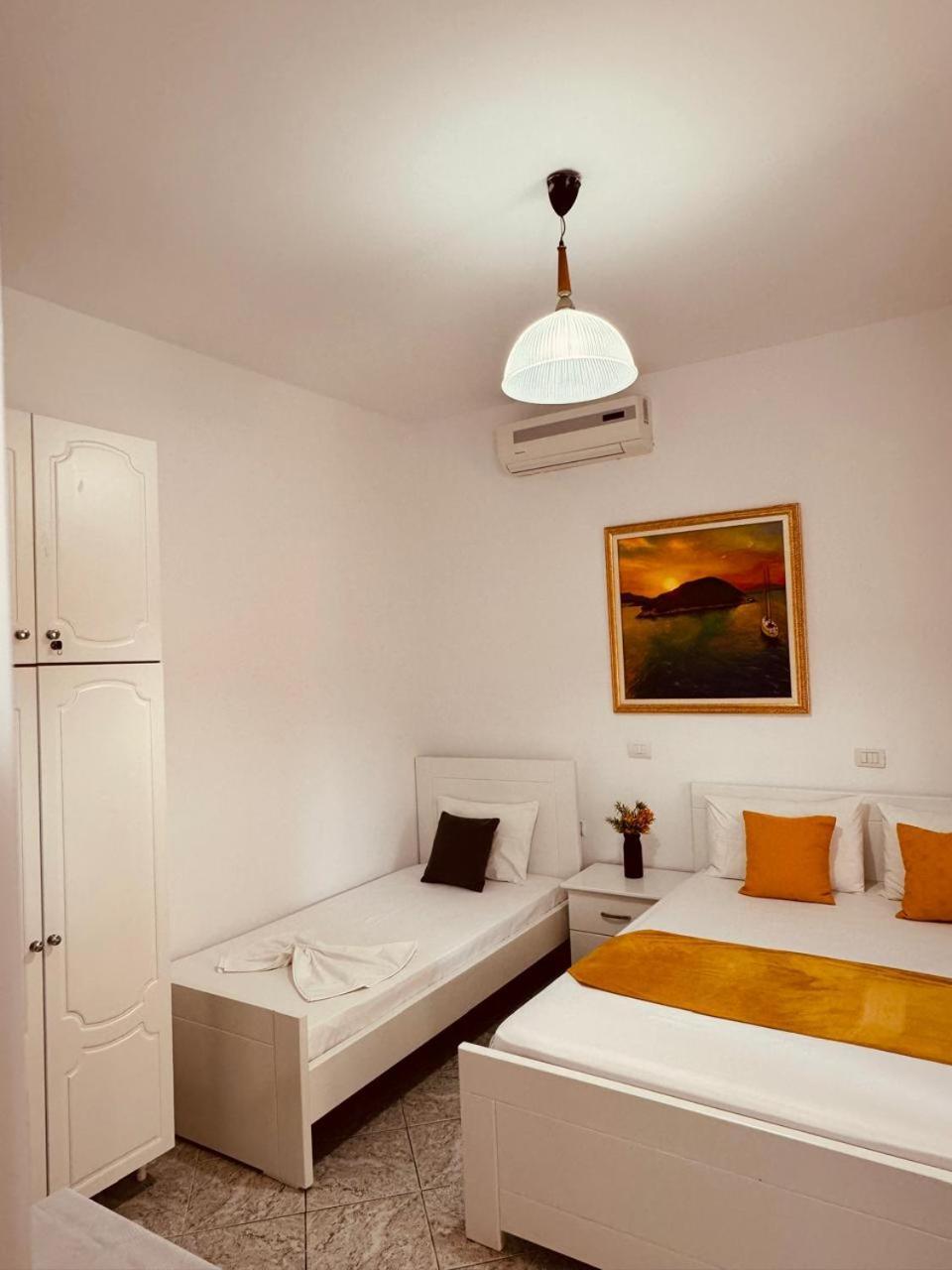 Orfeu Apartments Ksamil Luaran gambar