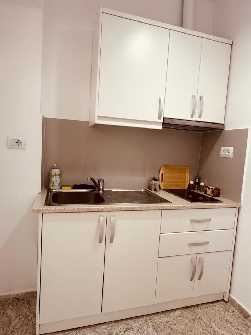Orfeu Apartments Ksamil Luaran gambar