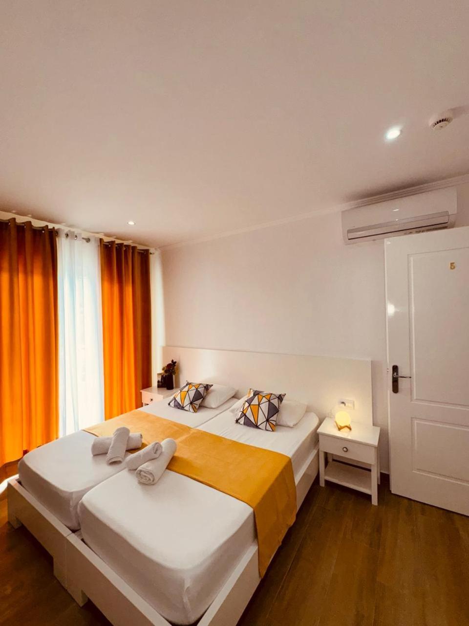 Orfeu Apartments Ksamil Luaran gambar