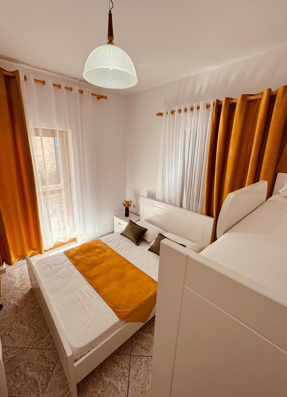 Orfeu Apartments Ksamil Luaran gambar